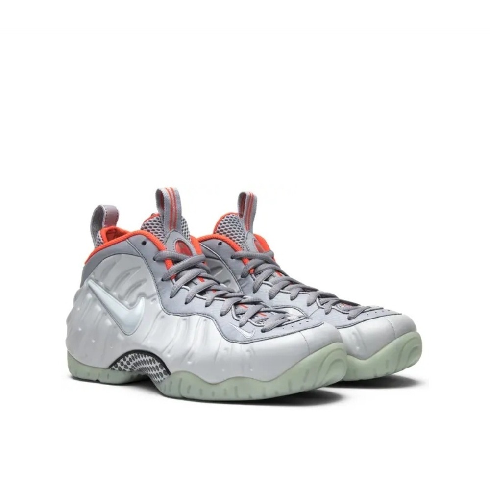 Nike Air Foamposite Pro Premium 'Pure Platinum' sneakers mens sz 9 Great Condit